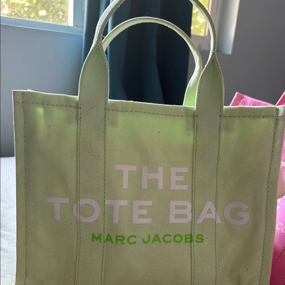 Marc Jacobs Light Green  Canvas Medium Tote Used